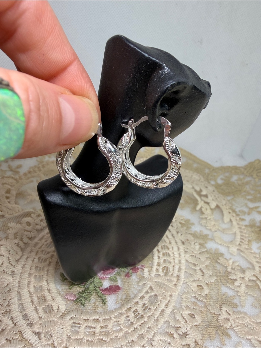 925 Sterling Silver Filigree Lace Statement Hoops – Heirloom Style Old Hollywood - Picture 3 of 6
